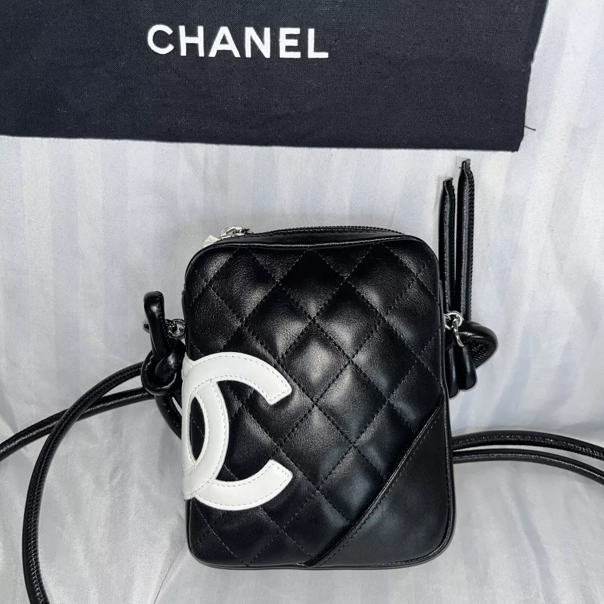 chanel vintage crossbody bag men