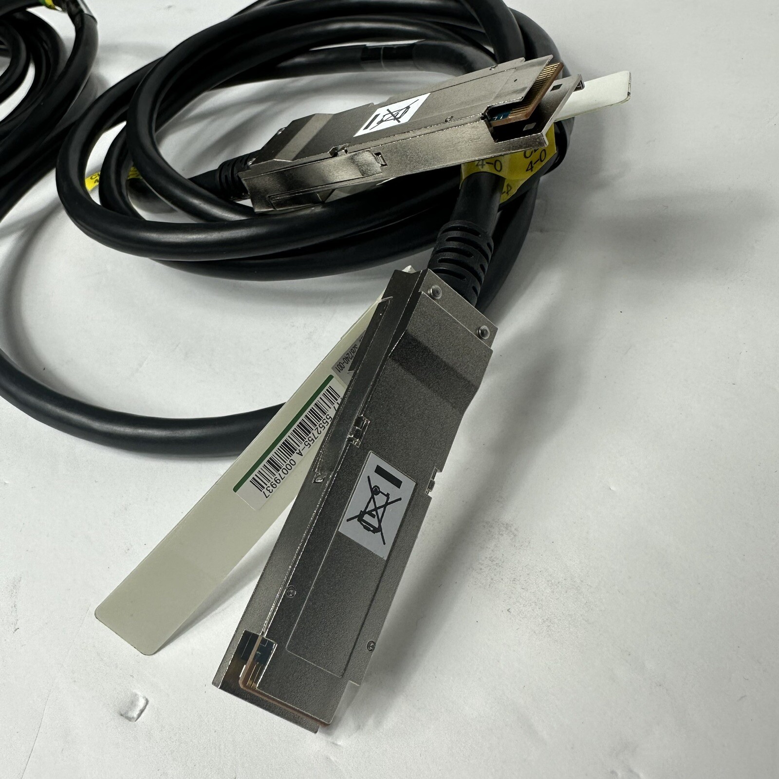 Amphenol Spectra-Strip 10123187-3020LF External SAS Cable, LOT OF 2 Data cable