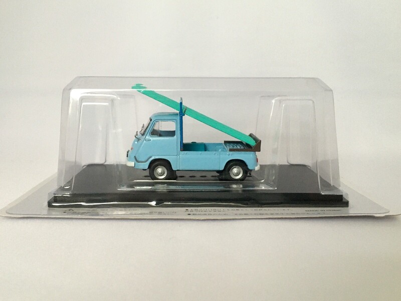 Subaru Sambar (1964) 1/43 Diecast Model - Hachette Japan