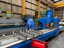 MECAL 302 GEOS 5, 5 AXIS CNC FLOOR TYPE VERTICAL SPINDLE MACHINING CENTRE