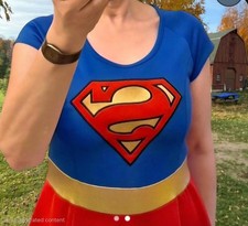 DC COMICS SUPERMAN SUPERGIRL WOMENS DELUXE EDITION HALLOWEEN COSTUME DRESS SMALL