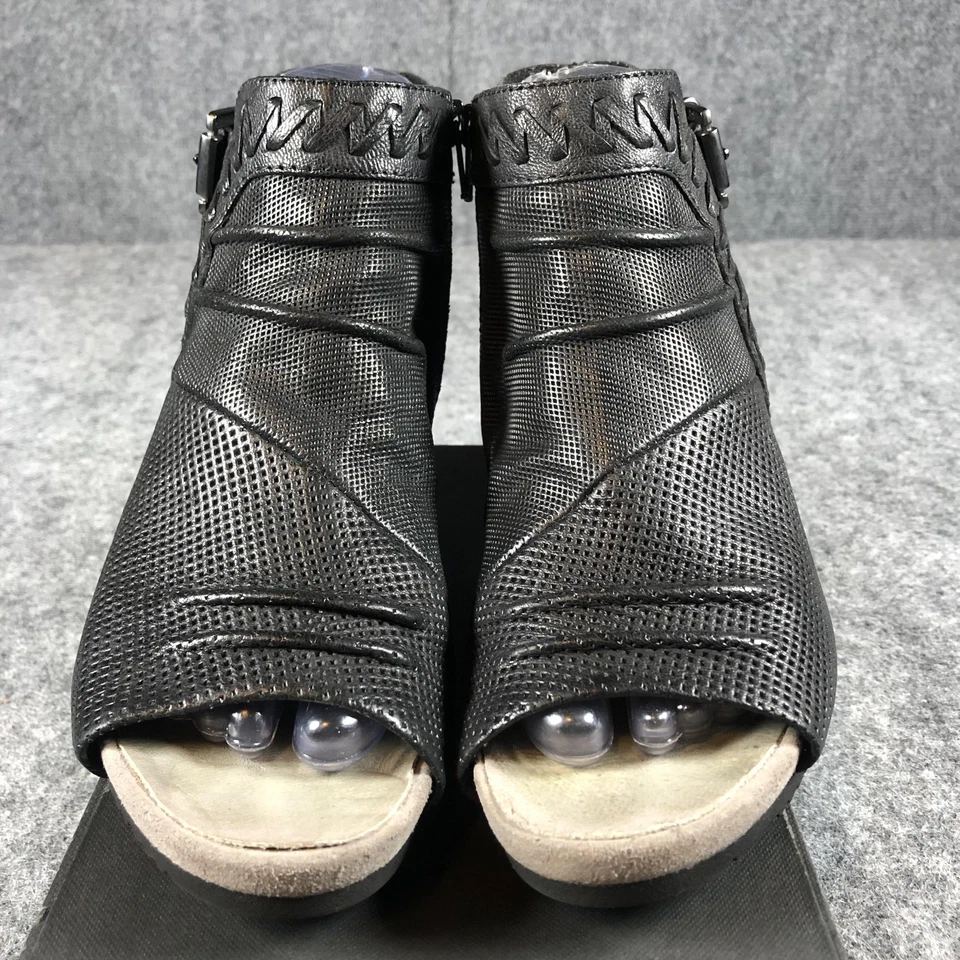 Earth Attalie Bonaire Shoes Womens Size 7.5M Black Leather Wedge Sandals Buckle - Image 4 of 4