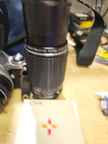 Pentax Me Super SLR Camera + 2 Lens + 3 Flashes + Hoya Filter - All Untested. - Afbeelding 8 van 21