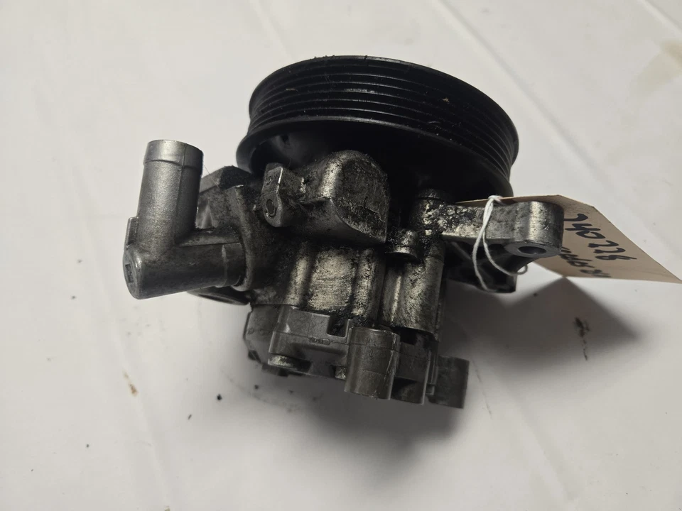 Motor bomba dirección asistida 1.8L Turbo 12 13 14 15 MERCEDES Benz Clase C C250 OEM Foto 3 de 4