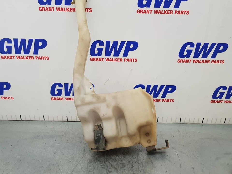 Botella lavadora Ford Falcon BA-BF con bomba SEDÁN/UTE/WAGON 2002-2010 - BA17618A Foto 2 de 4