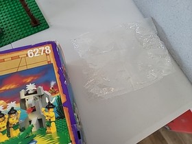 LEGO Enchanted Island 6278 Islanders Pirates Vintage Set w/ Box, See Description