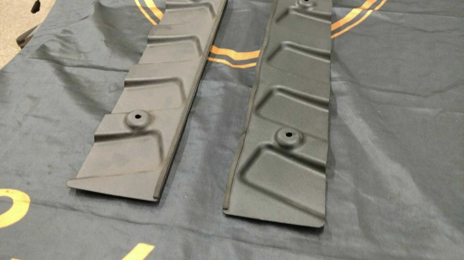 LAMBORGHINI GALLARDO ENGINE COIL COVERS SHIELD OEM SET 07L103908
