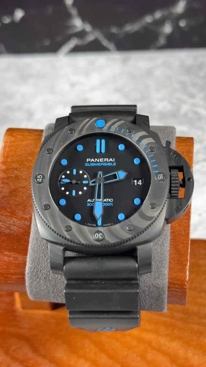 Panerai Submersible Men's Black Watch PAM00960 for sale online