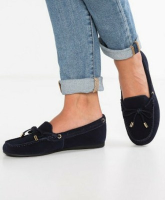 sutton leather moccasin