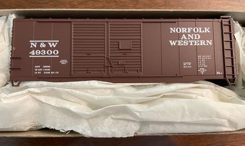 Caja de acero doble puerta Accurail 3022 escala HO Norfolk & Western 40’ | Zustand: New