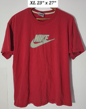 Vintage Y2K Nike Center Logo Men's XL Boxy Red T-Shirt