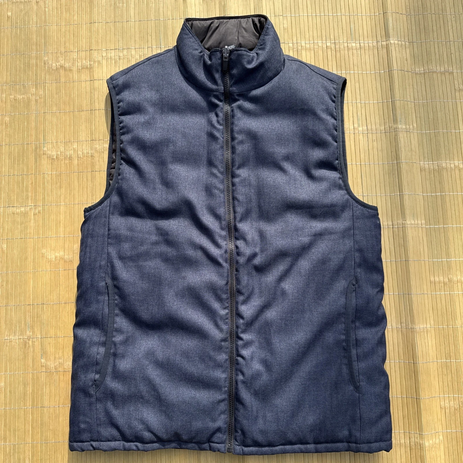 Mack Weldon Blue Black Reversible Quilted Puffer Insulated Vest - Large