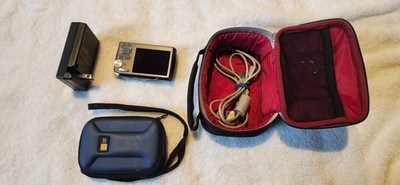Olympus Stylus 1020 Digital Camera Compact 7x Zoom w/ 256MB XD Memory Card