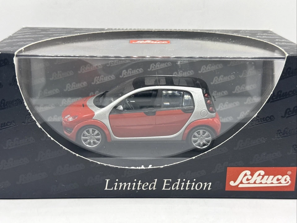 Smart Forfour 1/43 Schuco - Photo 3/3