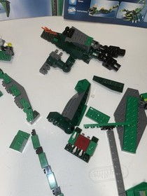 LEGO CREATOR 4894 Mythical Creatures 8 in 1 Incomplete With Instructions