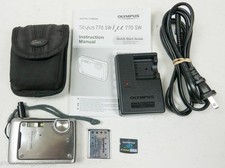 Olympus Stylus 7MP x3 Zoom Digital Camera + Accessories + XD Card CLEAN & TESTED