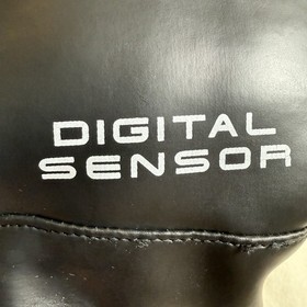 Ready 2 Rumble Round 2 Motion Sensor Boxing Gloves Dreamcast PS1 N64 Untested