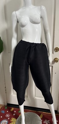 UNBRANDED NEW! Black Accordion Pleated Cropped Harem Pants Sz S/M