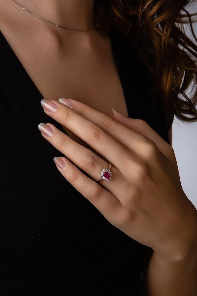 0.50-0.75 Ct Ruby & Natural Diamonds Halo Ring 10k Solid Yellow Gold - Image 3 of 4