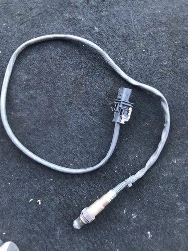 PORSCHE MACAN 95B OEM O2 EXHAUST PIPE OXYGEN SENSOR 95b906203C