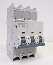 NEW SIEMENS 5SJ4330-7HG41 MINI CIRCUIT BREAKER 240V 3 POLE 30 AMP CLASS C NIB