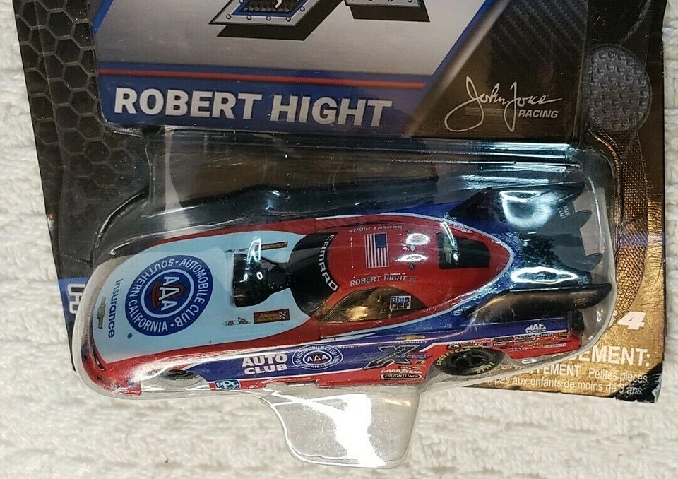 NHRA Lionel Racing / AAA "Robert Hight" 2018 Wave F/C 00 1:64 Scale Die-cast Car - Image 4 of 4