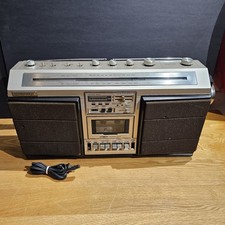 Pioneer SK-71 Vintage BOOMBOX AM/FM CASSETTE RADIO - JAPAN - Some Issues - READ