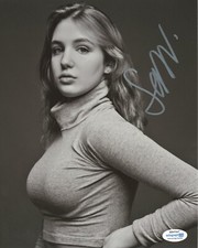 Sophie Nelisse Yellowjackets Autographed Signed 8x10 Photo ACOA 