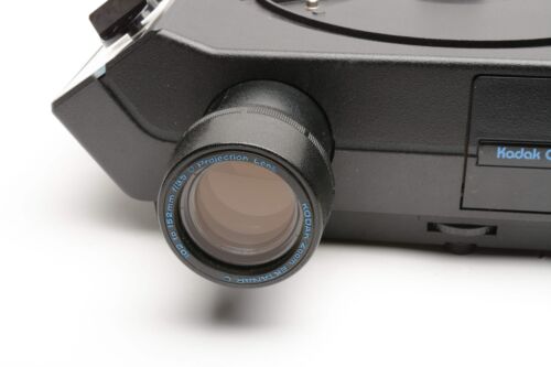 Kodak Carousel 4400 35mm slide projector, Zoom lens, 140 tray, remote, bulb, Tes - Picture 6 of 8
