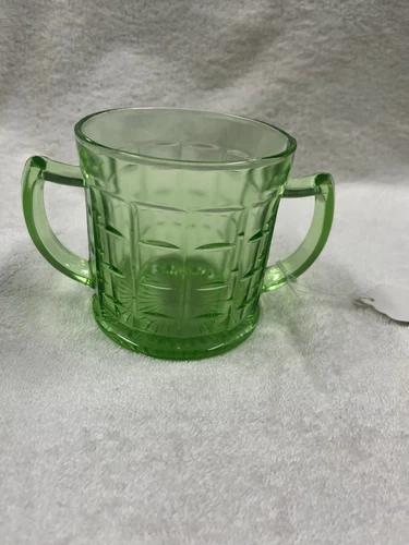 Vintage Hazel Atlas Green Colonial Block Uranium Vaseline Glass Open SUGAR BOWL