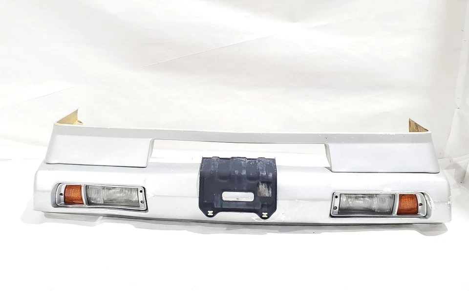 Conjunto de parachoques delantero usado se adapta a: Chrysler Conquest 1987 grado delantero A Foto 2 de 4