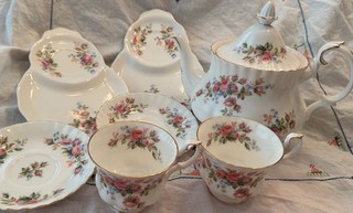 Vintage Royal Albert Moss Rose set; large teapot 2 snack plates 2 cups 2 saucers