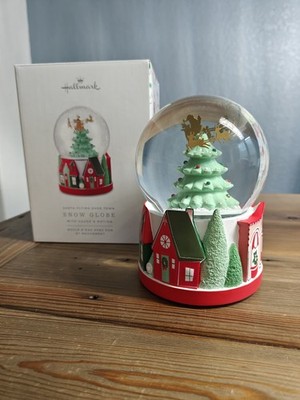 Hallmark 2025 Christmas Santa Flying Over Town Snow Globe Musical Holiday Decor