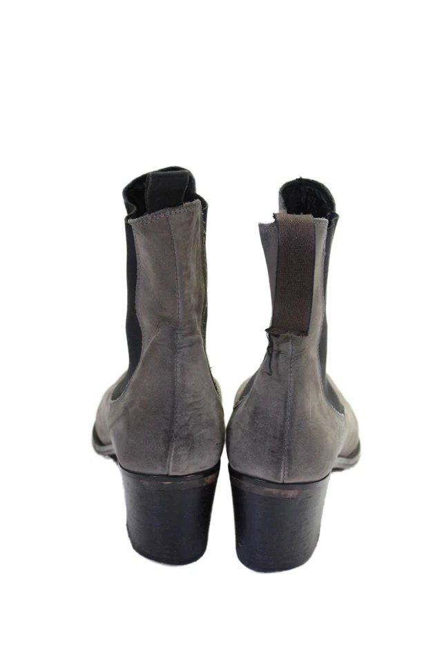 Botas de tornozelo femininas STEVEN BY STEVE MADDEN de camurça com inserção elástica preta tamanho cinza - Imagem 3 de 4