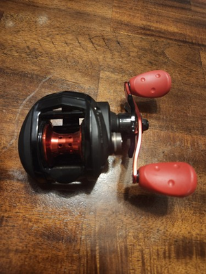 #ad Abu Garcia Black Max Baitcast Reel $29.95