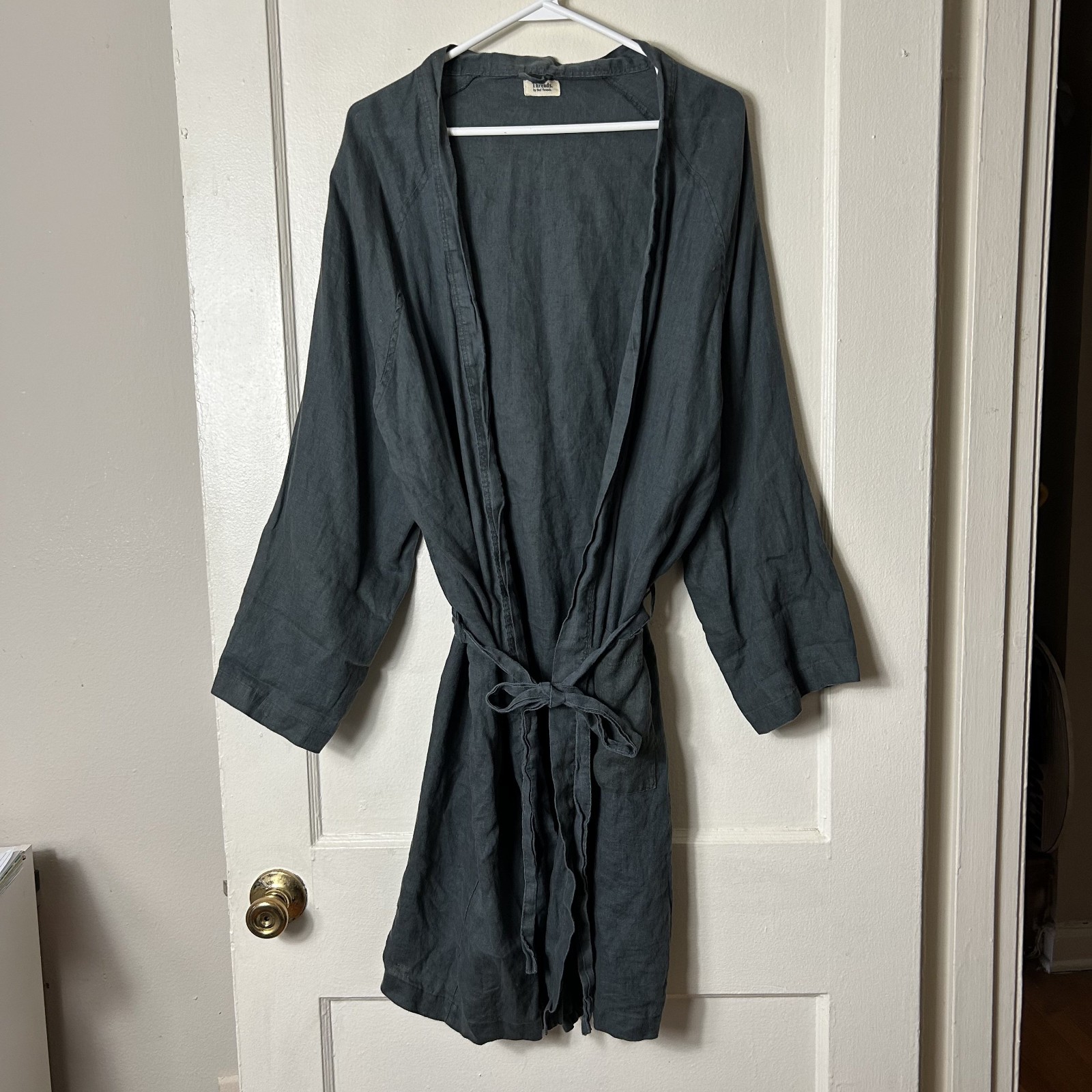 Threads by Bed threads gray 100% linen belted rob… - image 2