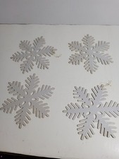 Set of 4 White Glitter Snowflake Ornaments Christmas Winter Decor