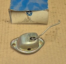 1970-1973 Dodge B300 D-w 200 300 W318 Nos Mopar Carter Carb Choke Thermostat 1970-1973 Dodge B300 D-w 200 300 W318 Nos Mopar Carter Carb Choke Thermostat