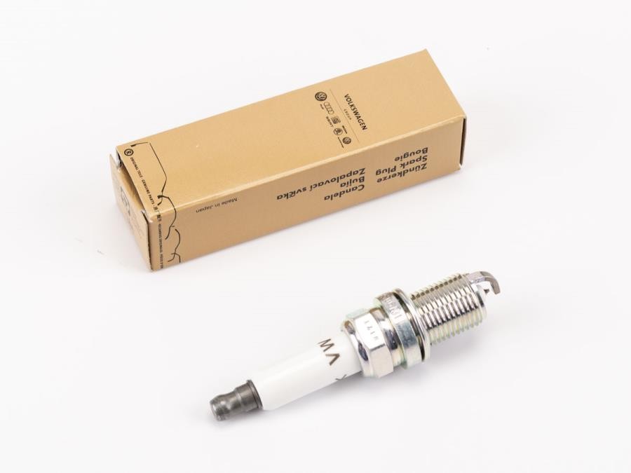 New Genuine Audi Spark Plug 101905611G OEM