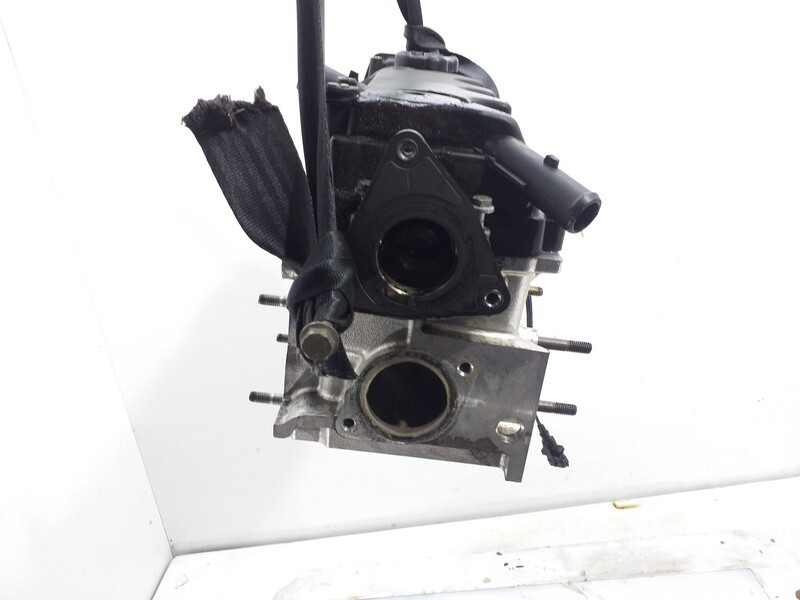8251144 zylinderkopf r. für VOLVO V40 RANCHERA FAMILIAR 1.8 1995 