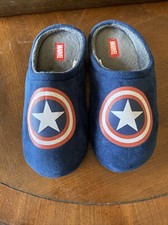 Captain America Blue Shield Slip-On Men's M 9/10 Slippers