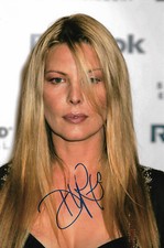 Deborah Karen Unger Autogramm signed 20x30 cm Bild 