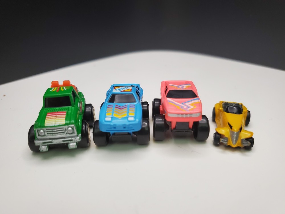 Lot of 4 Vintage Micro Machines Road Champs Porche 944, Ferrari, Suzuki, Prowler