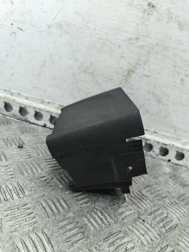 FORD TOURNEO CONNECT MK2  2015-2024 USB SOCKET  - Image 4 of 4