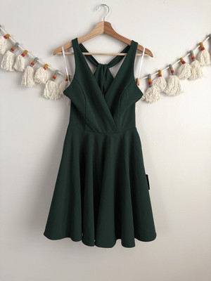 Lulus Wonder Whirl Forest Green Twist Back Mini Dress Party Holiday Cocktail NWT