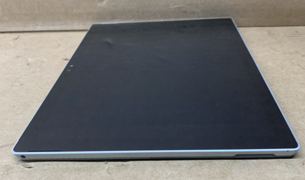 Microsoft Surface Pro 4 1724, Intel i5-6300U@2.4GHz, 8GB RAM