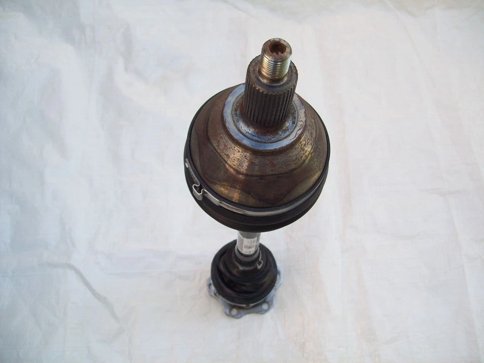 Audi e-tron GT F8 Driveshaft Tripodic Genuine Front Left 2Q0407271AQ 2018 onward - Image 4 of 4