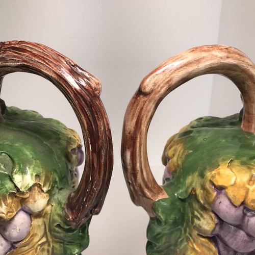 VTG Hand Painted Bassano Italian Ceramic Majolica Purple Grapes Pitcher Set - Picture 10 of 17