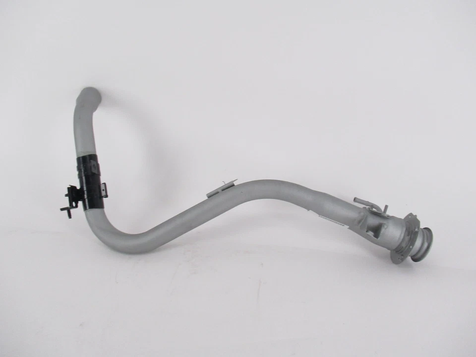 Cuello de llenado del tanque de combustible trasero Forester 2003-2008 original OEM Subaru 42066SA090 Foto 4 de 4