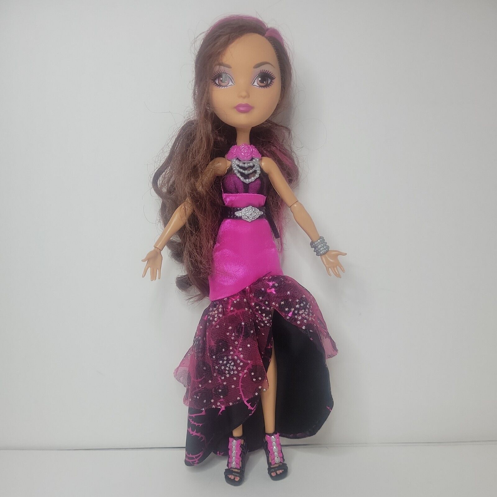 Ever After High Legacy Day Briar Beauty Doll Mattel Shoes Dress Accessories  EAH